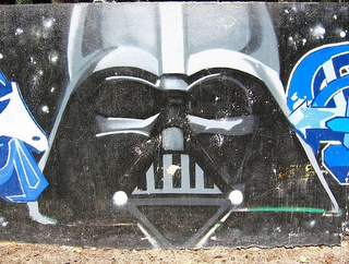 Illustration for article titled 32 Examples of Awesome Star Wars Graffiti